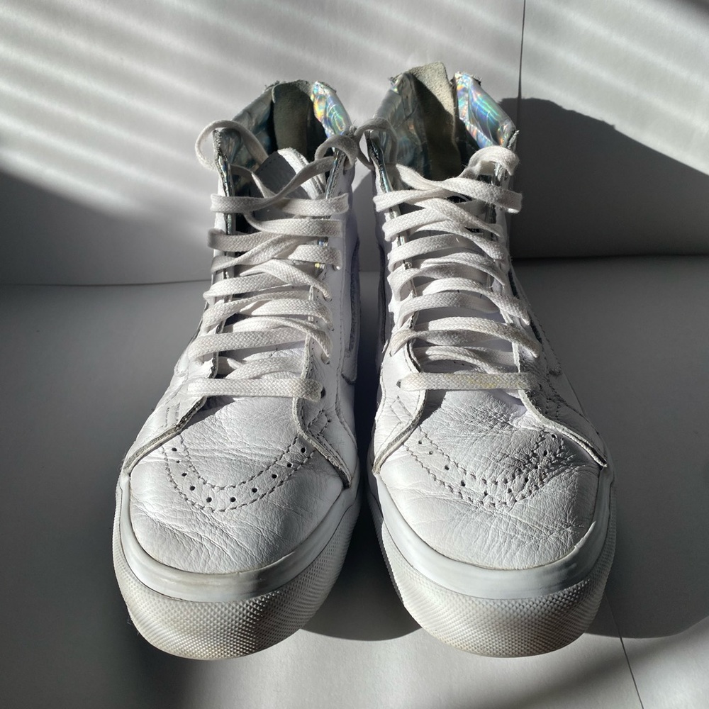 Vans True White Leather Sk8-Hi with Zipper